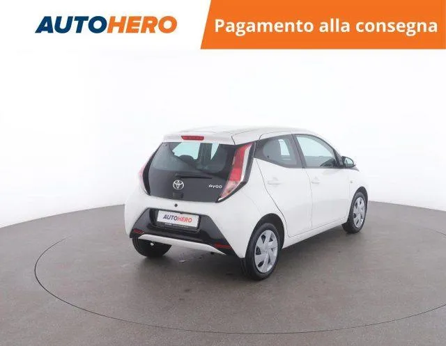 TOYOTA Aygo 1.0 VVT-i 69 CV 5p. x-play Image 5